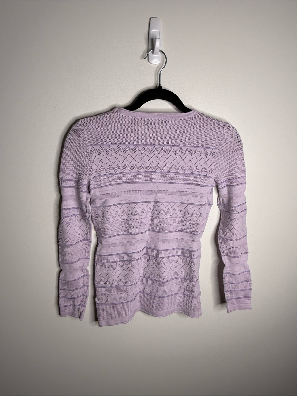 Banana Republic Lavender Pointelle Knit Long Sleeve Top size small - Picture 8 of 8